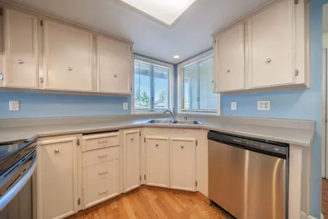 Kitchen - 1153 Ruthie Ln, Redding, CA 96002 photo 1 of 2
