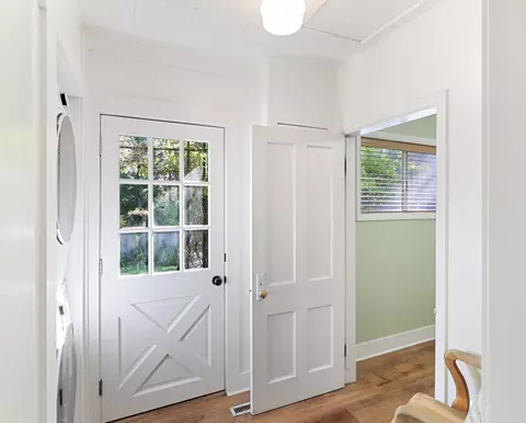 Entry Way - 521 Wetzel Dr, Mccloud, CA 96057 photo 1 of 4