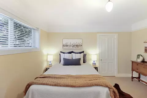 Bedroom - 521 Wetzel Dr, Mccloud, CA 96057 photo 5 of 9