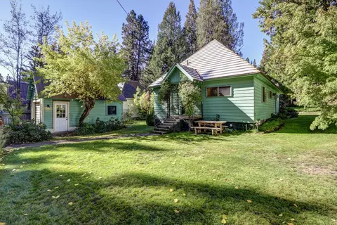 Exterior - 521 Wetzel Dr, Mccloud, CA 96057 photo 5 of 16