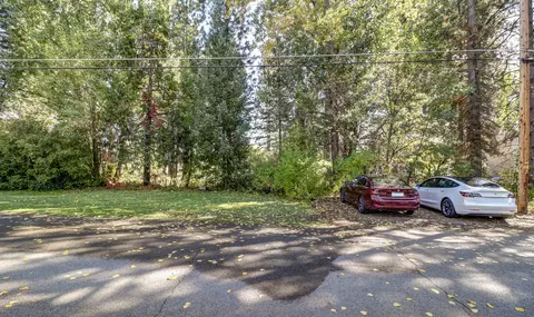 Exterior - 521 Wetzel Dr, Mccloud, CA 96057 photo 12 of 16