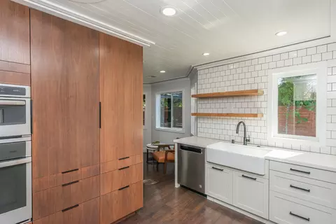 Kitchen - 3475 Oak Haven Ct, Redding, CA 96002 photo 3 of 8