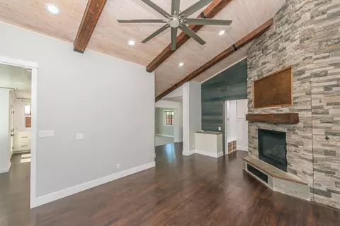 Living - 3475 Oak Haven Ct, Redding, CA 96002 photo 10 of 14