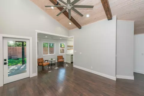 Living - 3475 Oak Haven Ct, Redding, CA 96002 photo 11 of 14
