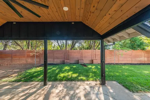 Exterior - 3475 Oak Haven Ct, Redding, CA 96002 photo 17 of 22