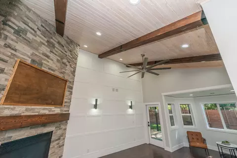 Living - 3475 Oak Haven Ct, Redding, CA 96002 photo 14 of 14