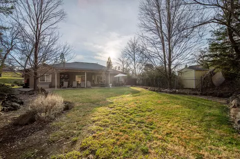 19192 Hollow Ln, Redding, CA 96003 photo 3