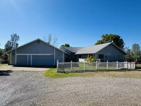 21283 Lela Ln, Redding, CA 96003