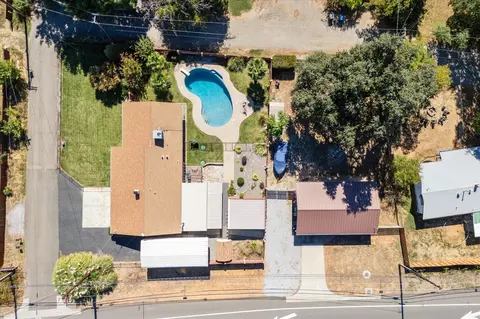 View/Area - 60 Rose Ln, Redding, CA 96003 photo 1 of 6