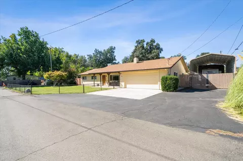 Exterior - 60 Rose Ln, Redding, CA 96003 photo 8 of 13
