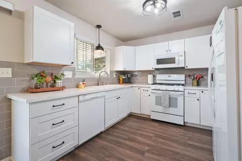 20481 Womack Rd, Red Bluff, CA 96080 photo 6