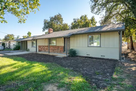 6100 Pinewood Ave, Anderson, CA 96007