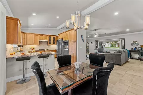 Dining - 6518 Mullen Pkwy, Redding, CA 96001 photo 3 of 3