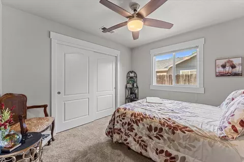 Bedroom - 6518 Mullen Pkwy, Redding, CA 96001 photo 4 of 5