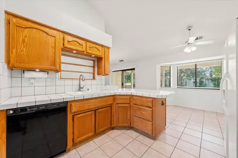 2733 Crystal Tree Dr, Redding, CA 96001 photo 17