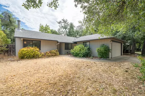 3341 Timbercreek Dr, Redding, CA 96002