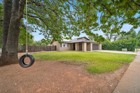 3703 Harrow Ct, Redding, CA 96002