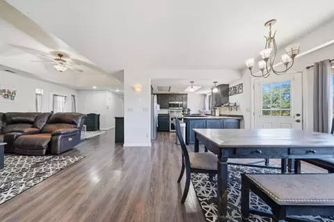 10095 Frazier Rd, Redding, CA 96003 photo 9