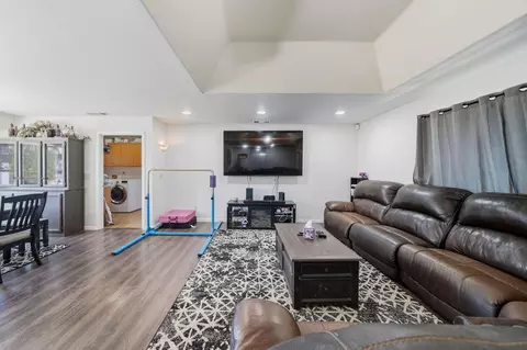 10095 Frazier Rd, Redding, CA 96003 photo 6