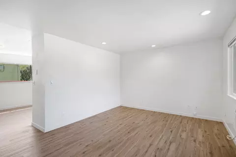 Living - 2235 Tehama St, Redding, CA 96001 photo 1 of 2