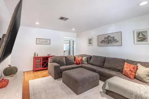 Living - 6494 Leonard Dr, Redding, CA 96001 photo 1 of 2