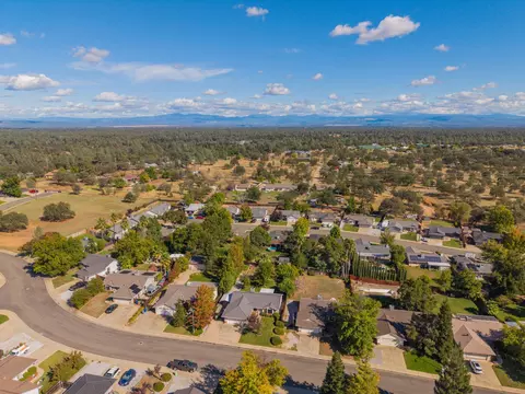 1603 Imperial Dr, Redding, CA 96003 photo 30