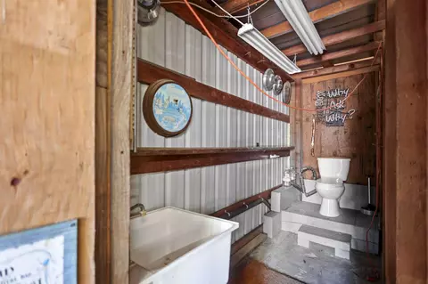 29944 White Pine Way, Round Mountain, CA 96084 photo 10