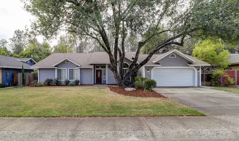 1891 Edgewood Dr, Redding, CA 96003
