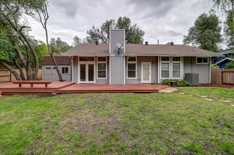 Exterior - 1891 Edgewood Dr, Redding, CA 96003 photo 10 of 12