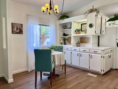 1269 Mountain Shadows Blvd, Redding, CA 96003 photo 5