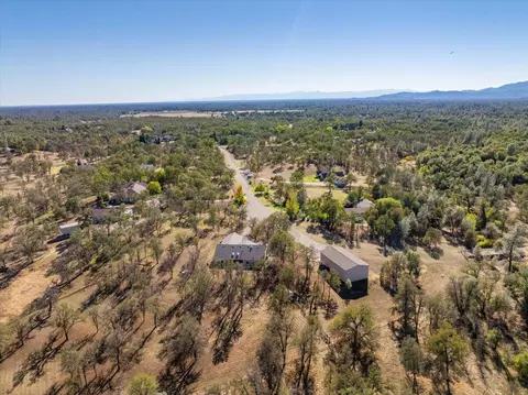 View/Area - 13470 Luna Dr, Redding, CA 96003 photo 5 of 8