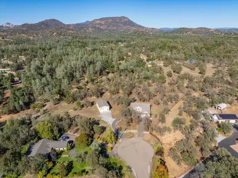 View/Area - 13470 Luna Dr, Redding, CA 96003 photo 1 of 8