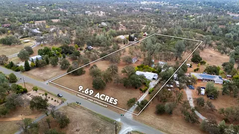View/Area - 9807 Logan Rd, Redding, CA 96003 photo 1 of 2