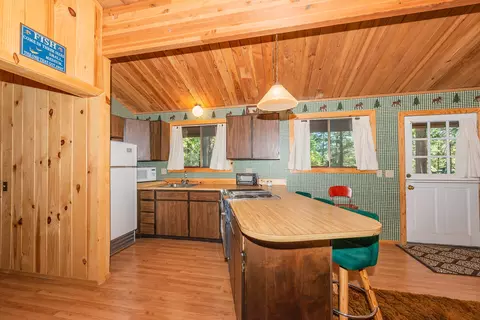 761 Lake Forest Dr, Trinity Center, CA 96091 photo 15