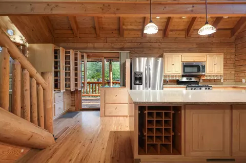Kitchen - 30909 Tinkerbell Ln, Shingletown, CA 96088 photo 4 of 4