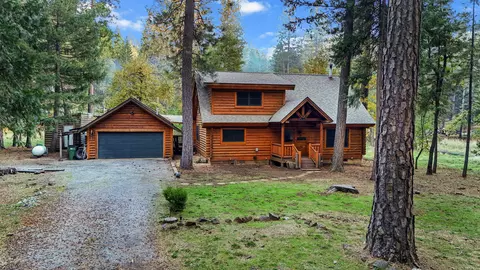 Exterior - 30909 Tinkerbell Ln, Shingletown, CA 96088 photo 6 of 8