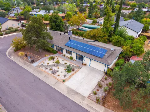 892 August Way, Redding, CA 96003 photo 41