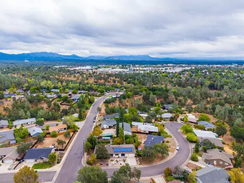 892 August Way, Redding, CA 96003 photo 44