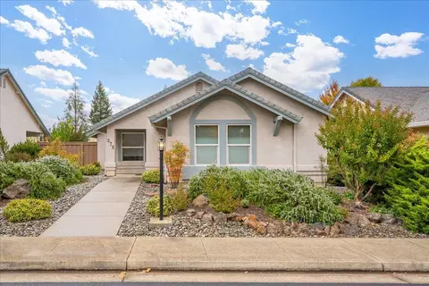 375 Franciscan Trl, Redding, CA 96003 photo 32