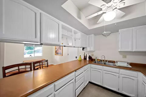 Kitchen - 1836 Del Mar Ave, Redding, CA 96003 photo 2 of 2