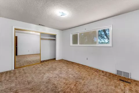Bedroom - 18830 Newman Rd, Red Bluff, CA 96080 photo 3 of 7
