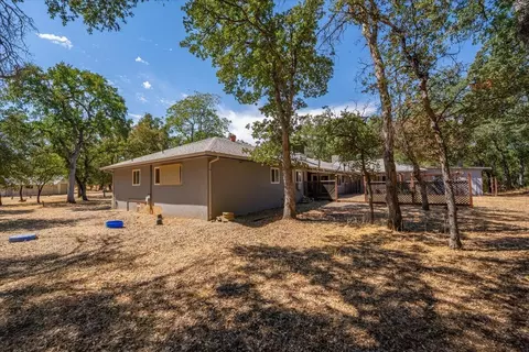 Exterior - 18830 Newman Rd, Red Bluff, CA 96080 photo 4 of 11