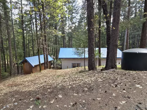 211 Goa Way, Lewiston, CA 96052