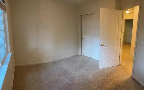 Bedroom - 667 Reddington Dr, Redding, CA 96003 photo 3 of 7