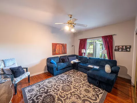 Living - 7517 Villa Ct, Redding, CA 96002 photo 5 of 5