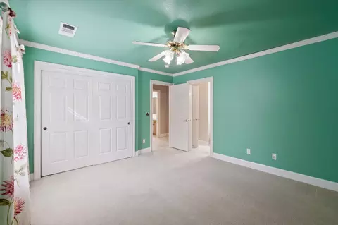 Bedroom - 2127 Western Oak Dr, Redding, CA 96002 photo 9 of 9