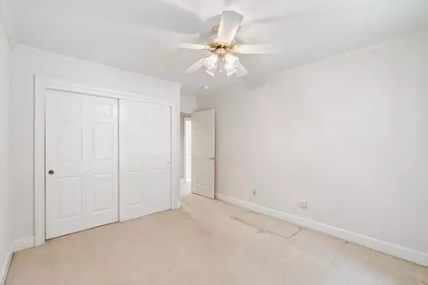 Bedroom - 2127 Western Oak Dr, Redding, CA 96002 photo 5 of 9