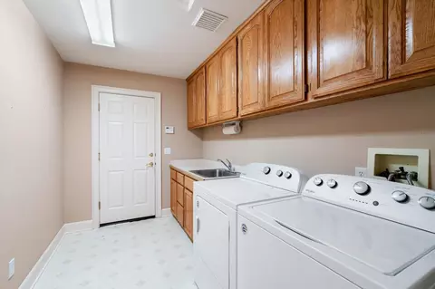 Other - 2127 Western Oak Dr, Redding, CA 96002 photo 5 of 6