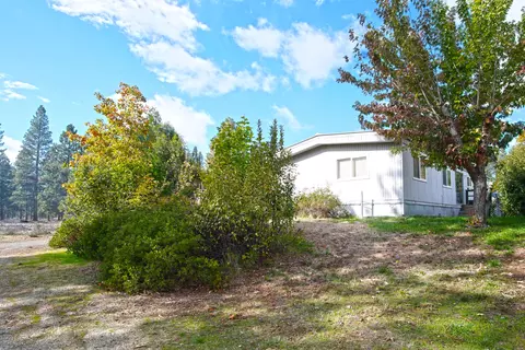7546 Creekside Mobile Cir, Shingletown, CA 96088 photo 3