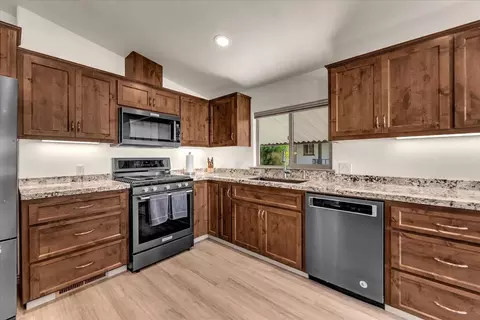 4785 Underwood Dr, Redding, CA 96003 photo 12